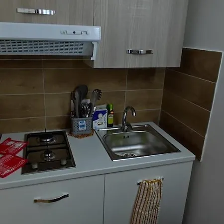 Apartament Bibis *